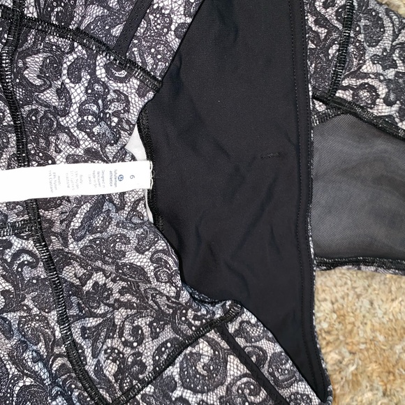 Lululemon Leggings - Picture 5 of 5